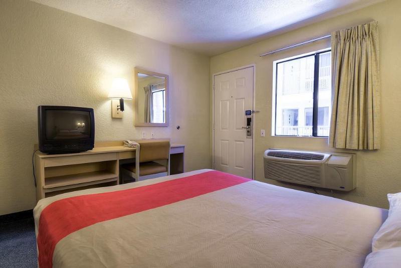 Motel 6-Anaheim, Ca - Buena Park Extérieur photo