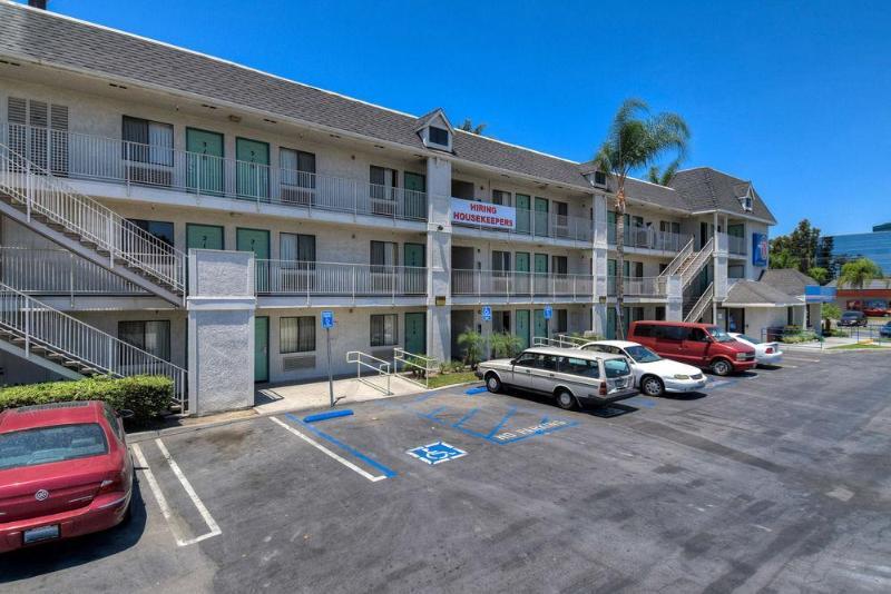 Motel 6-Anaheim, Ca - Buena Park Extérieur photo