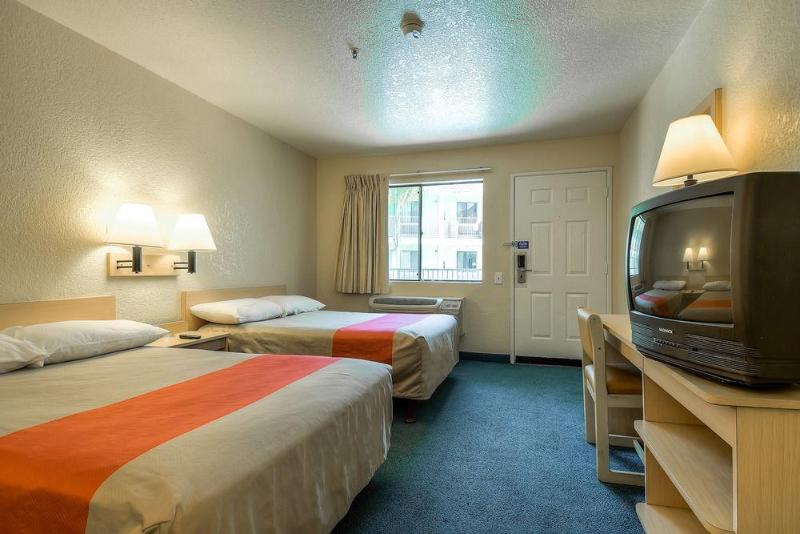 Motel 6-Anaheim, Ca - Buena Park Extérieur photo