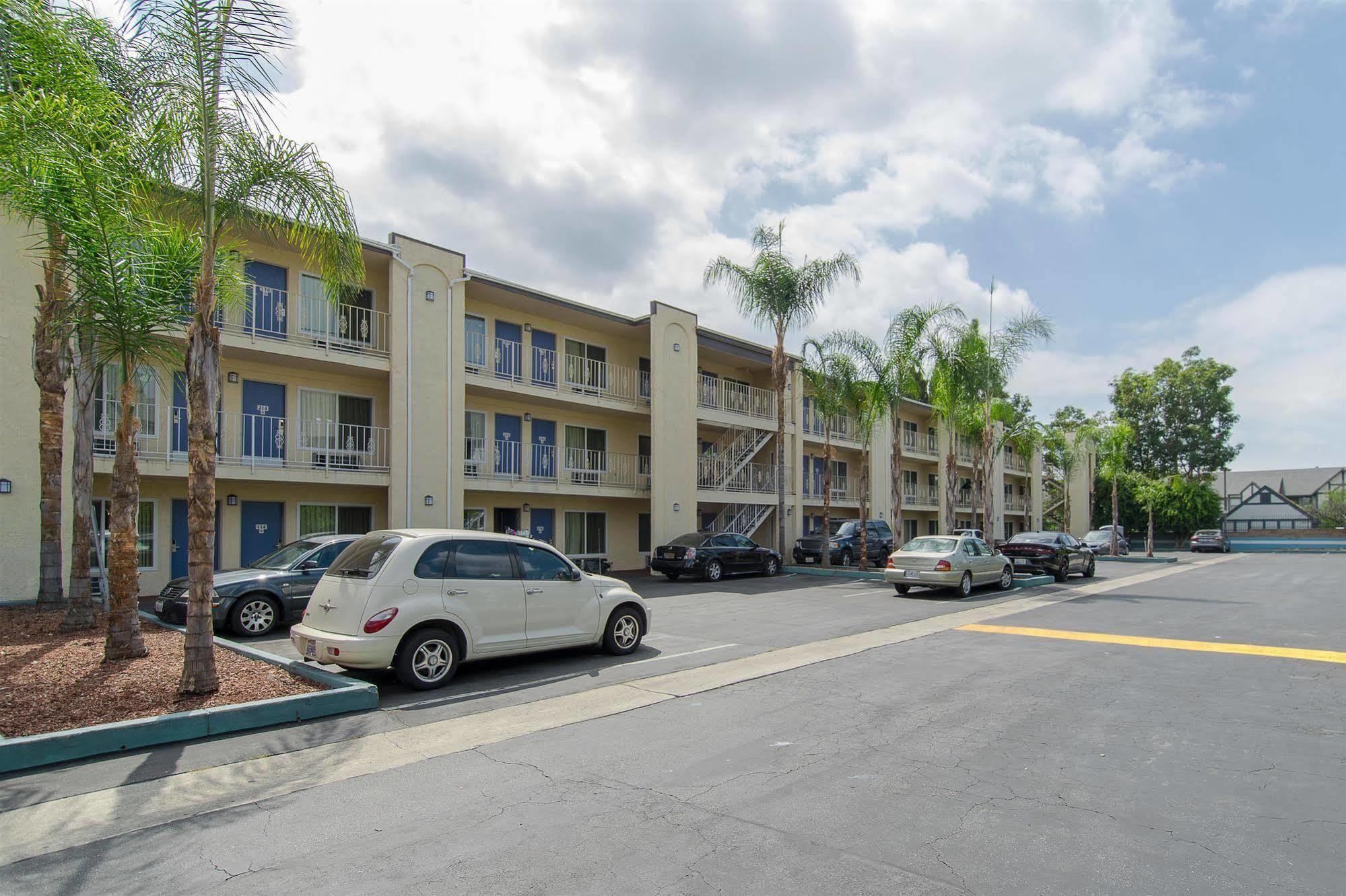 Motel 6-Anaheim, Ca - Buena Park Extérieur photo