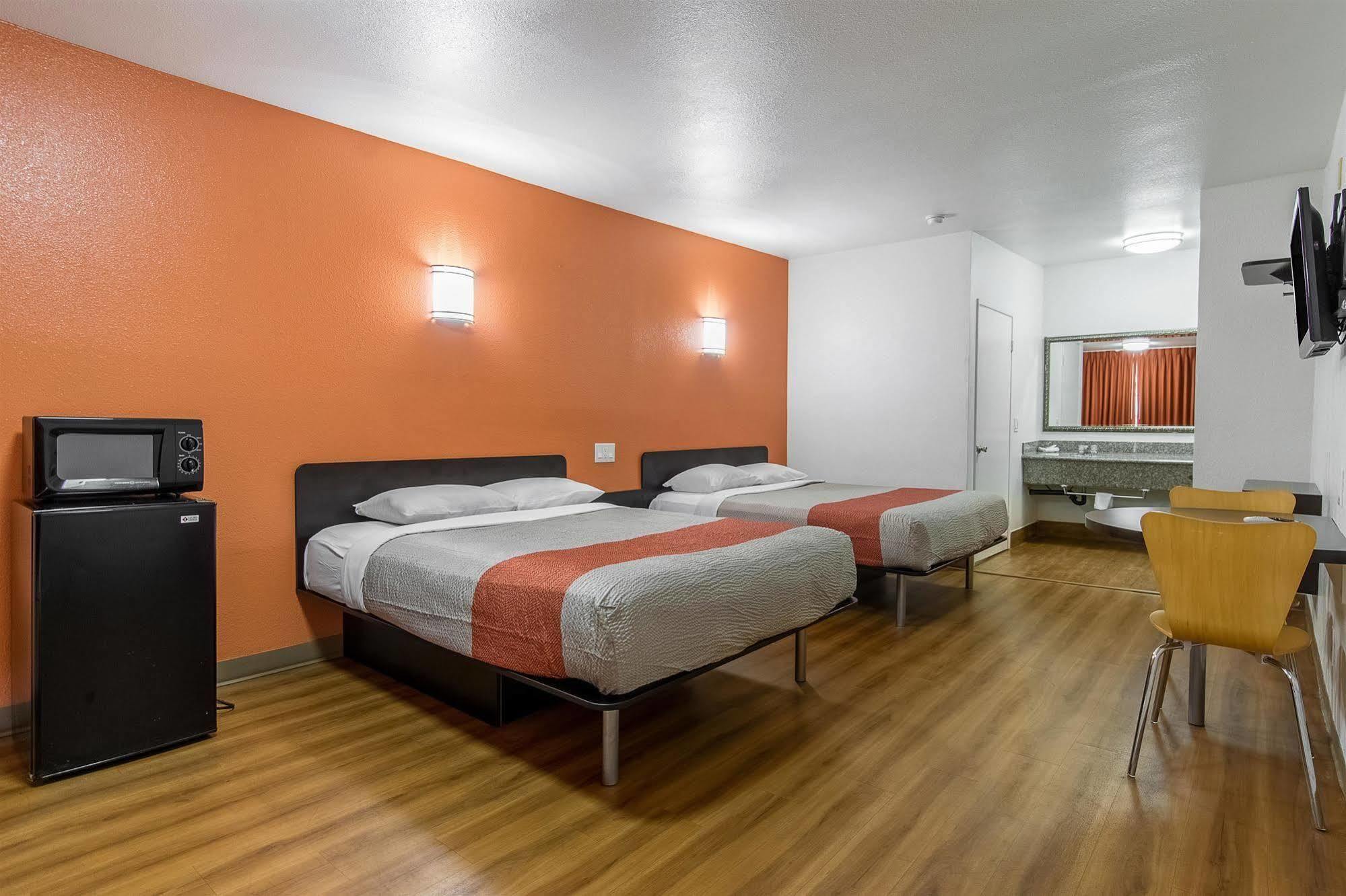 Motel 6-Anaheim, Ca - Buena Park Extérieur photo